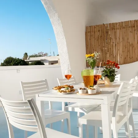 Salento Astrea Vista Mare * 切萨雷奥港