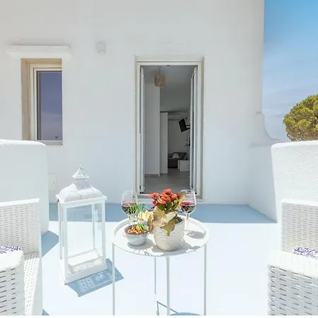Salento Astrea Vista Mare 公寓 *